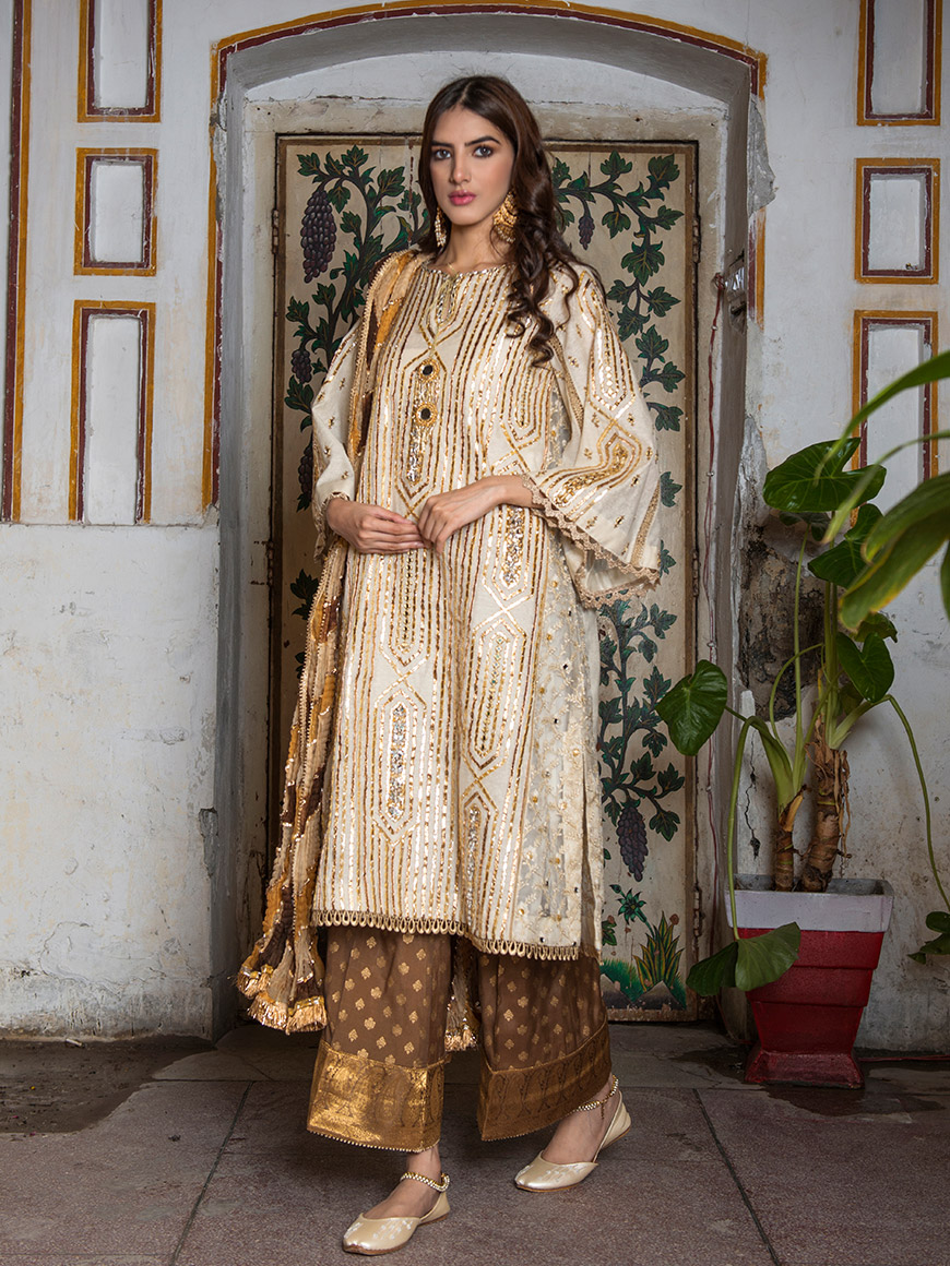 7-2.jpg Sangeeta - Image 1