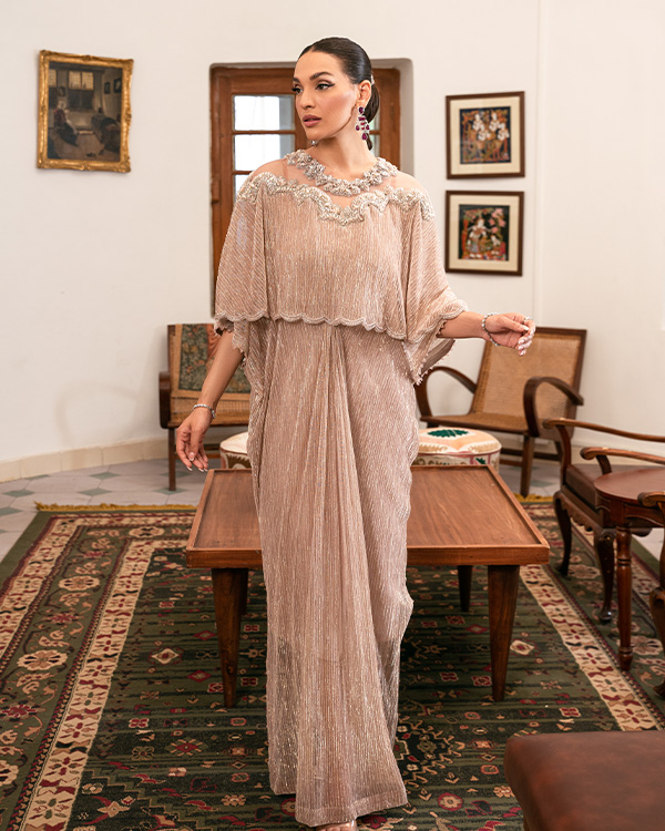 Soprano_3.jpg Soprano - Image 1